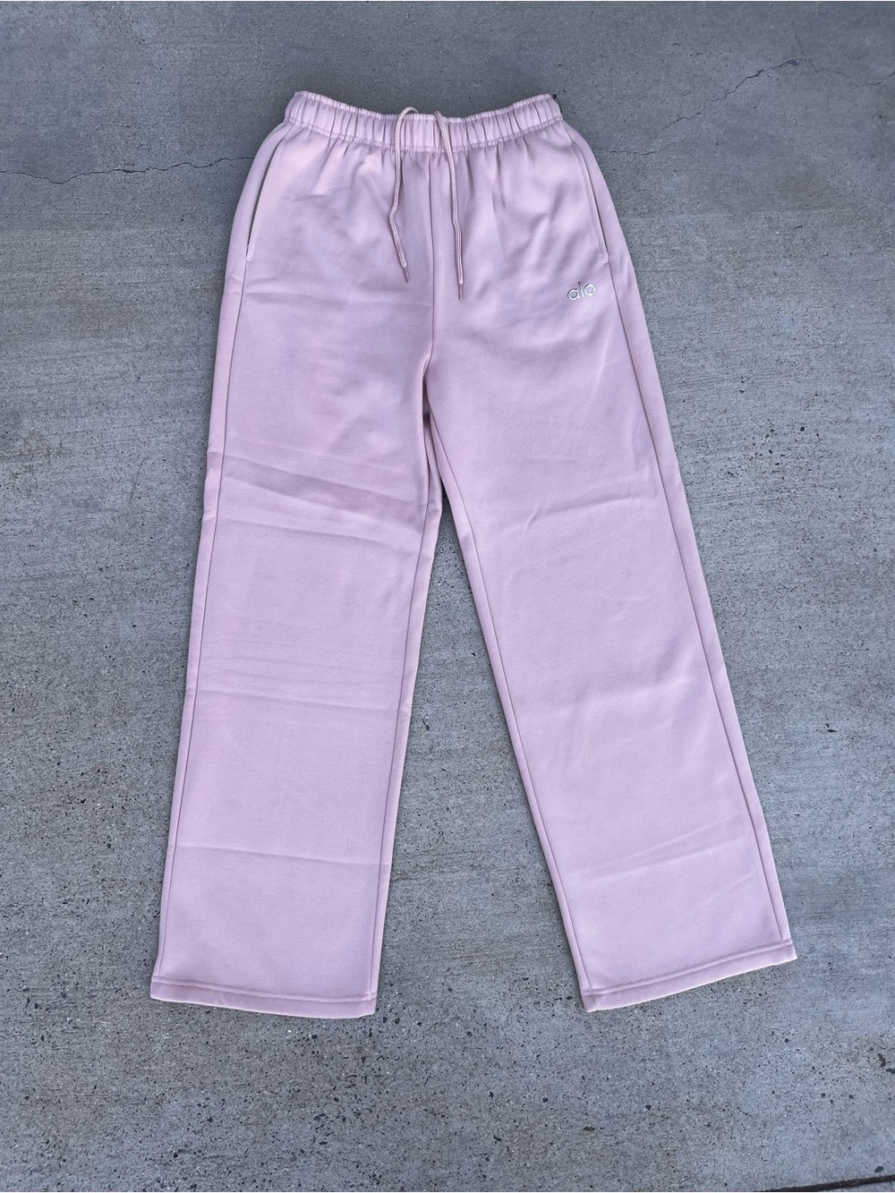 ALO Yoga Pastel Pink Sweatpants with Drawstring